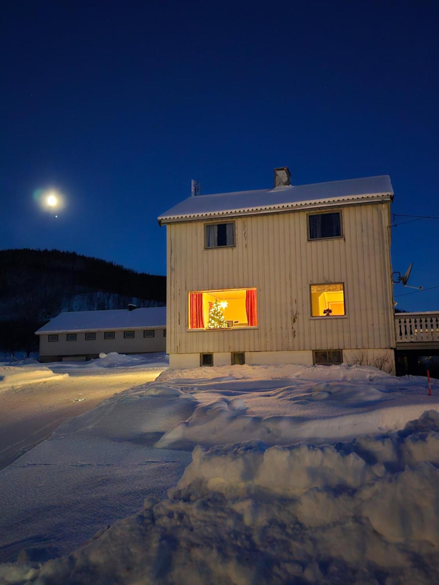 Tonsvik Enebolig Villa Tromso Exterior photo